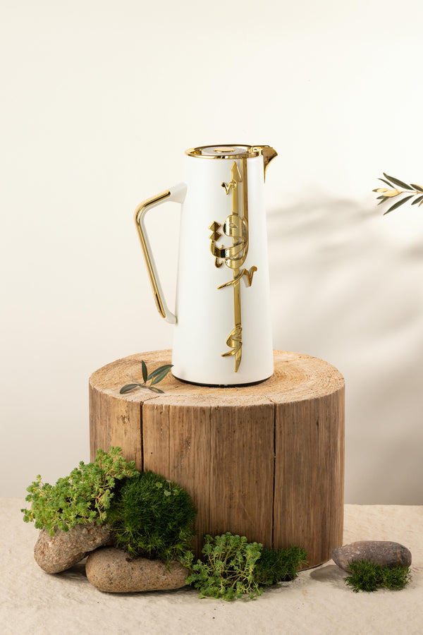 One Vacuum Flask For Tea And Coffee From Liqaa -  Pearl White + Gold